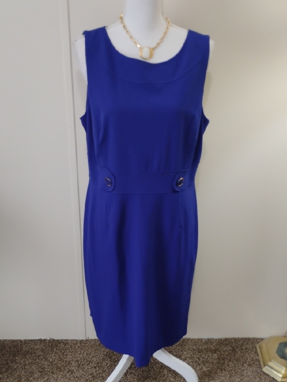 Chelsea Rose Sleeveless Midi Sheath Dress in Cobalt Blue